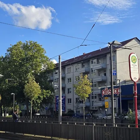 Light-filled Top-floor In Karlsruhe-mühlburg - Apolonialiving - Apt4 Apartamento Karlsruhe