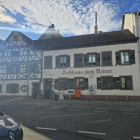 Apartamento Light-filled Top-floor In Karlsruhe-mühlburg - Apolonialiving - Apt4 *